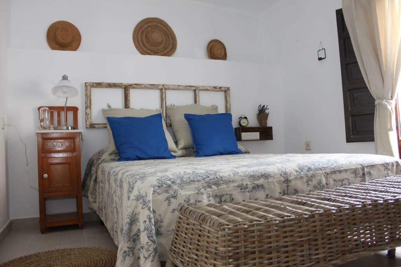 Апартаменты Casita De Pueblo Reformada, Terraza Con Vistas Preciosas Y Parking Privado Бедар Экстерьер фото