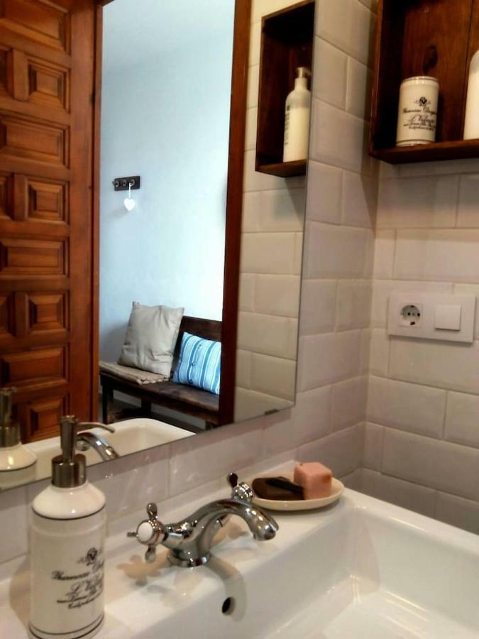 Апартаменты Casita De Pueblo Reformada, Terraza Con Vistas Preciosas Y Parking Privado Бедар Экстерьер фото